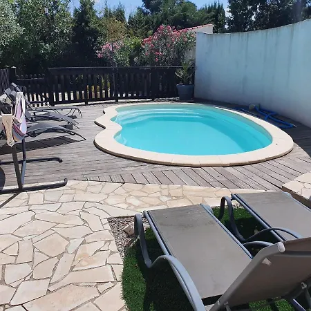 Avec Piscine Daire Saint-Feliu-d'Avall